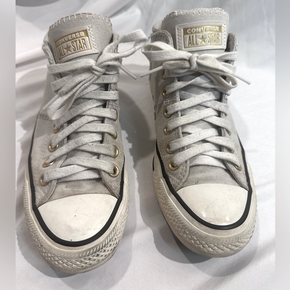 Converse Chuck Taylor All Stars Silver / Light Gray High Top Sneakers Ladies 7 - Picture 1 of 8
